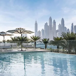 **** Üdülőközpont Radisson Palm Jumeirah Egyesült Arab Emírségek